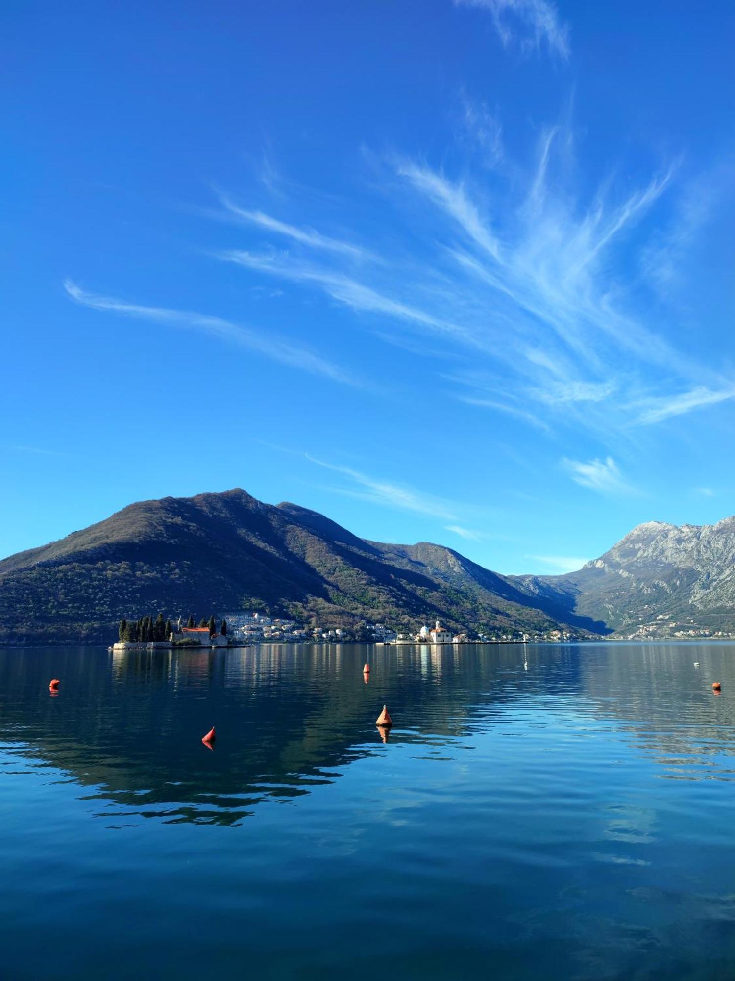 Guesthouse Zmukic Perast Exterior foto
