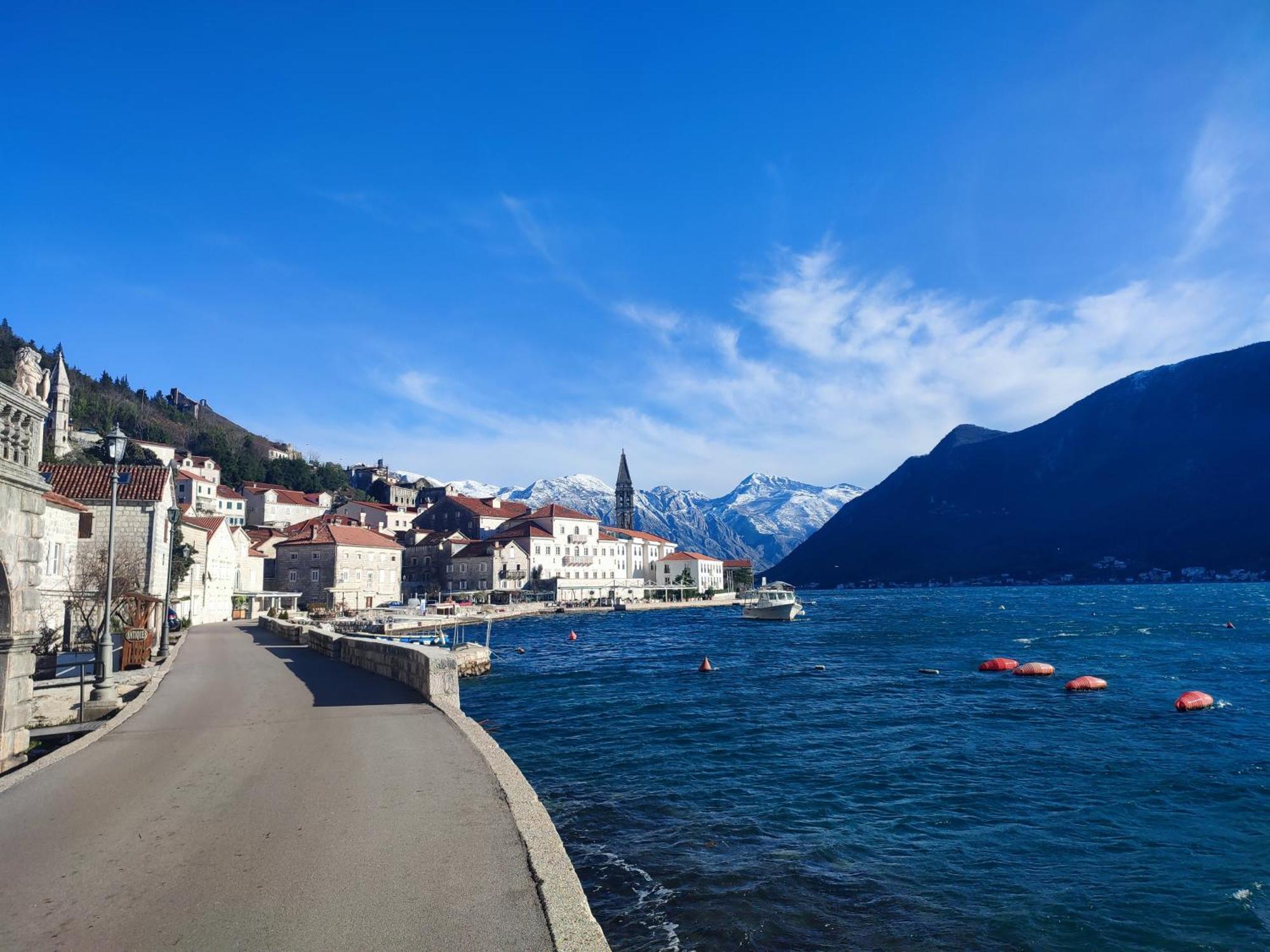 Guesthouse Zmukic Perast Exterior foto