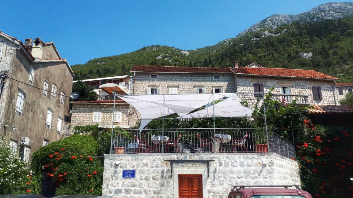 Guesthouse Zmukic Perast Exterior foto